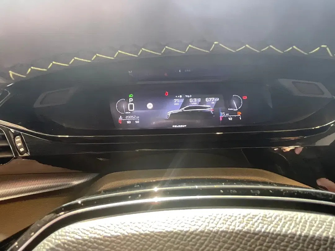 Peugeot 308 - Thumbnail 11