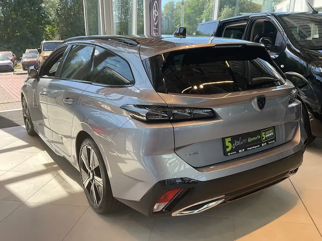 Peugeot 308 - Thumbnail 8