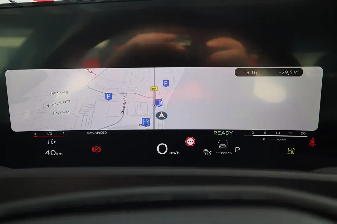 Audi Q3 - Thumbnail 13