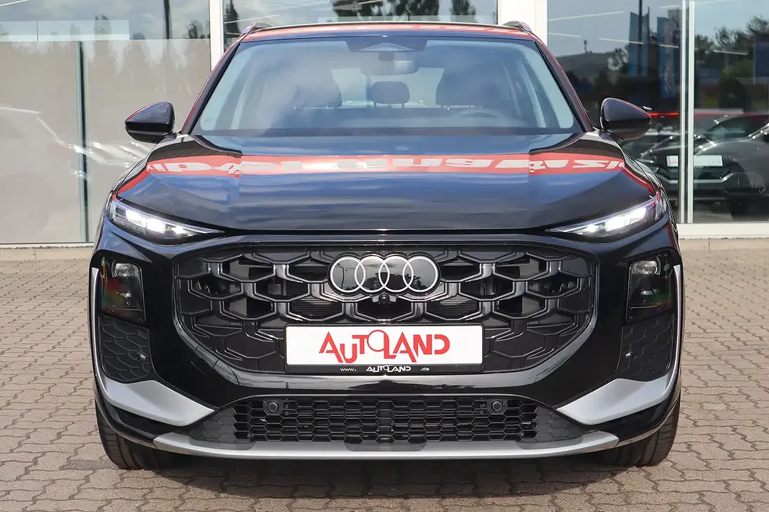 Audi Q3 - Thumbnail 2