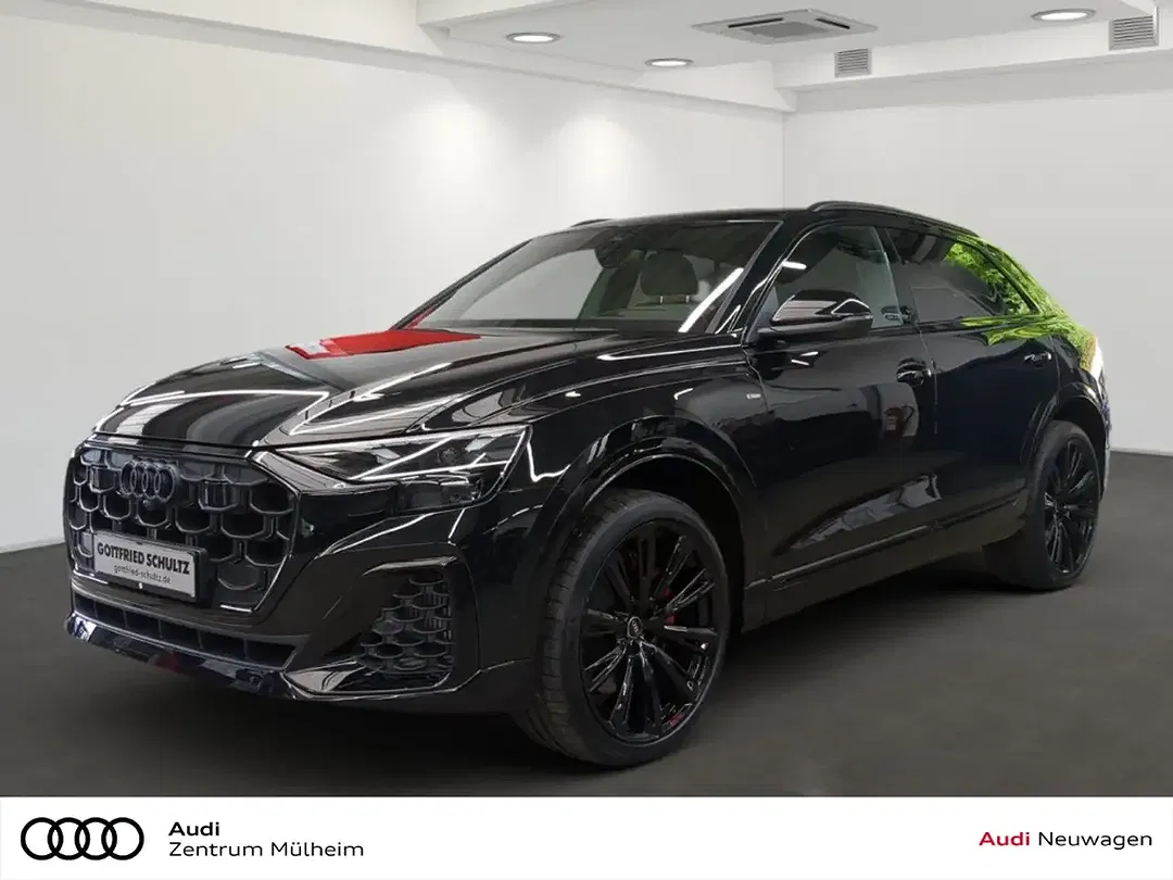 Audi Q8 - Thumbnail 1