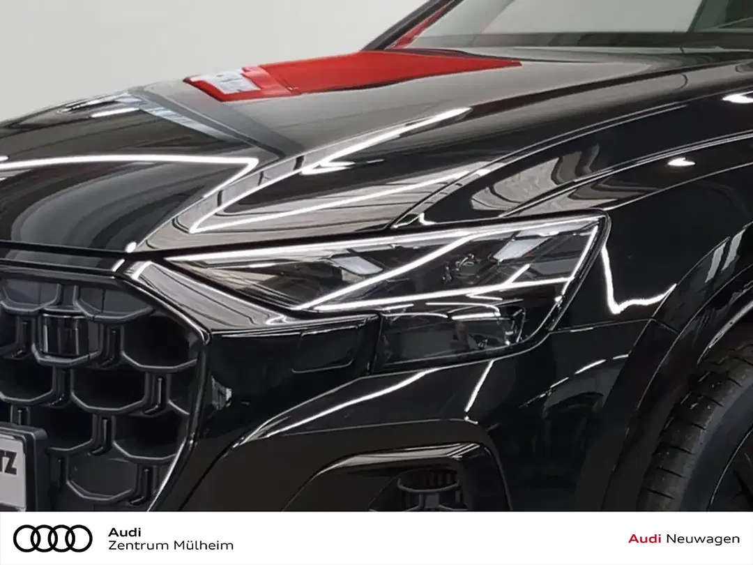 Audi Q8 - Thumbnail 4