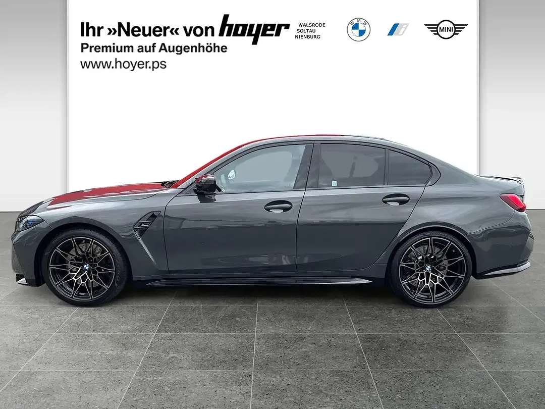 BMW M3 - Thumbnail 3