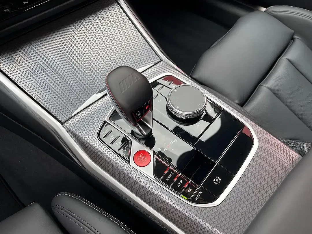 BMW M3 - Thumbnail 8