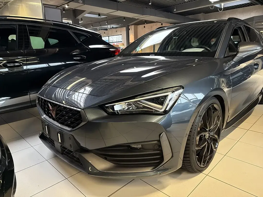 CUPRA Leon - Thumbnail 8