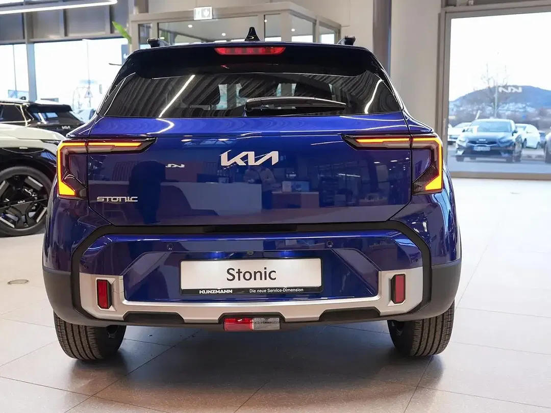 Kia Stonic - Thumbnail 4