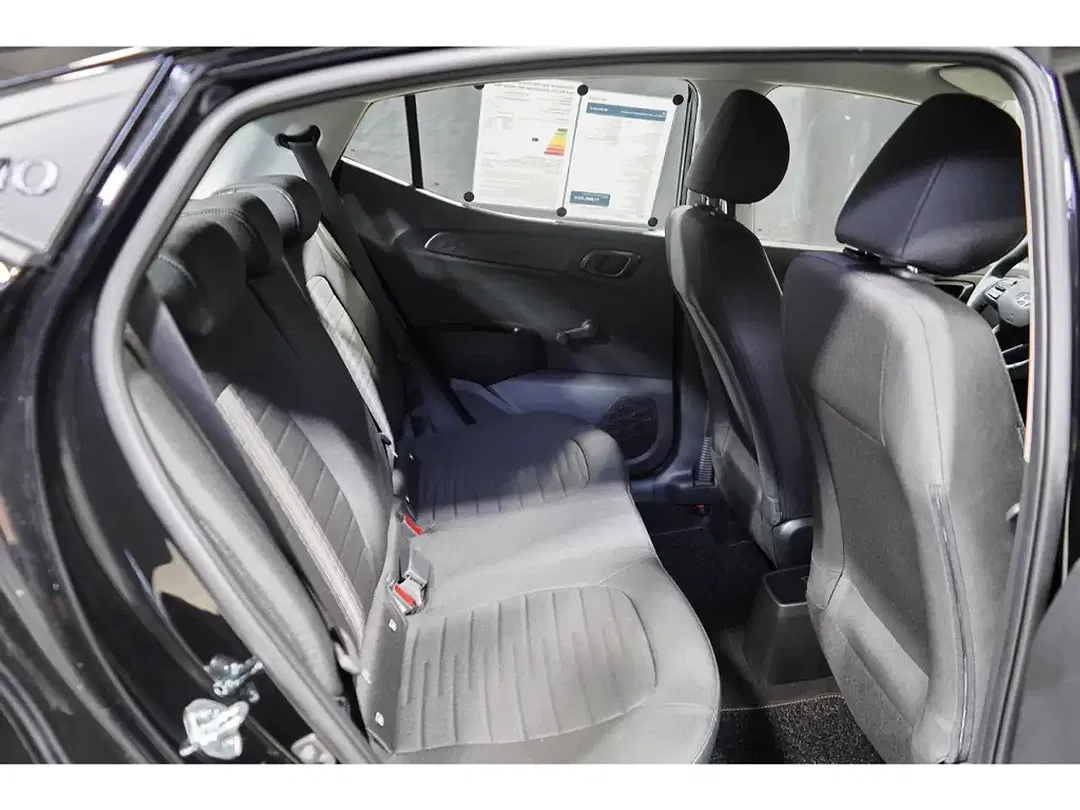Hyundai i10 - Thumbnail 10