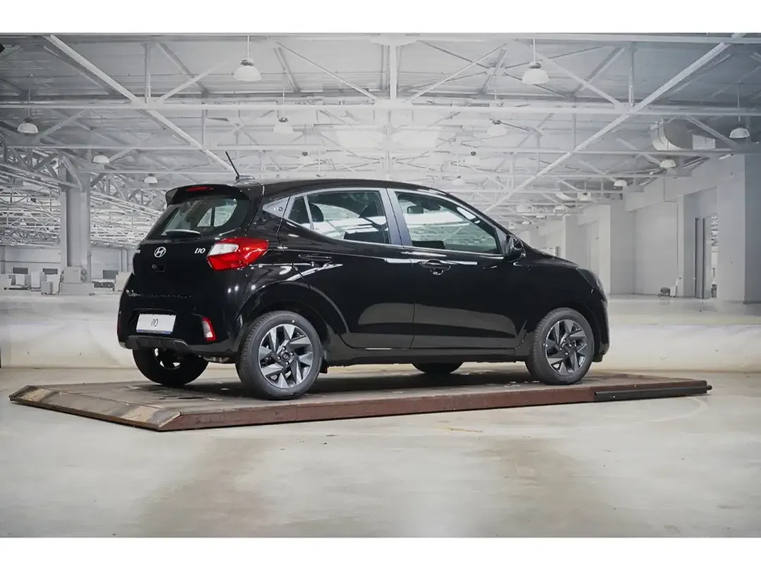 Hyundai i10 - Thumbnail 3