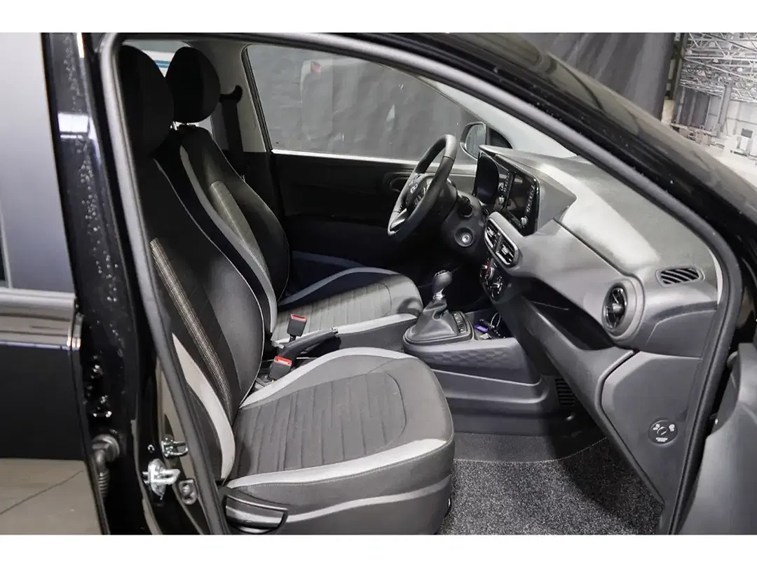 Hyundai i10 - Thumbnail 5