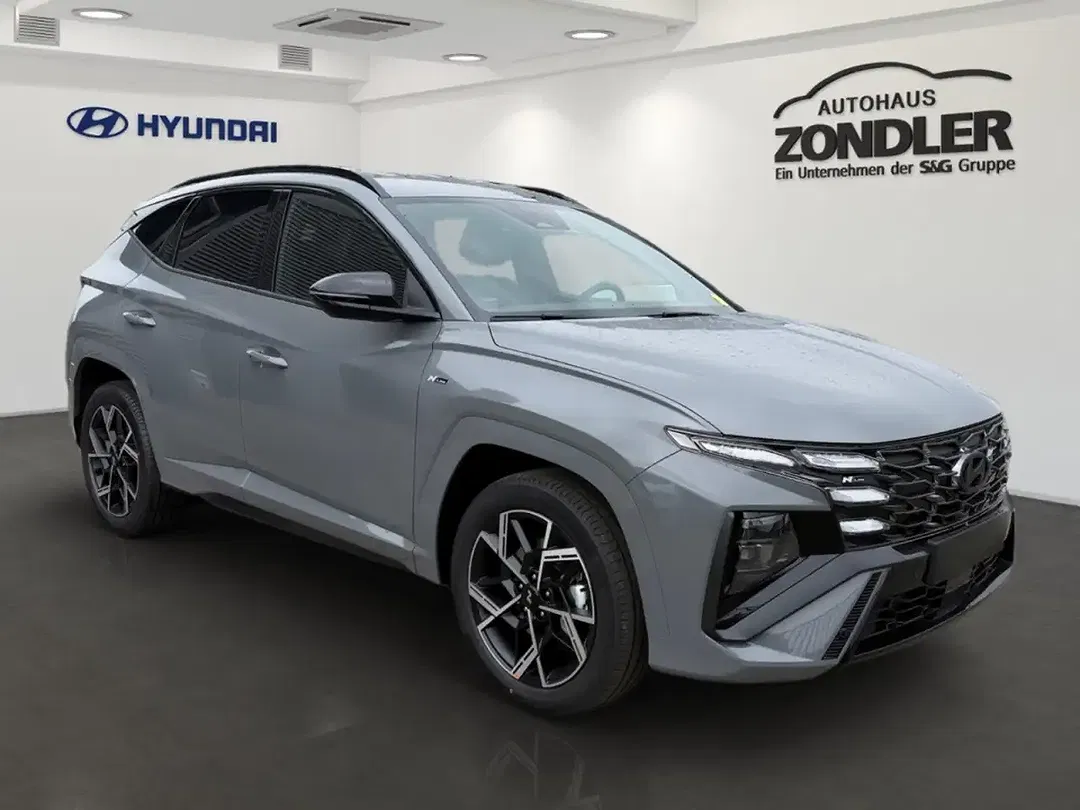 Hyundai TUCSON - Thumbnail 2