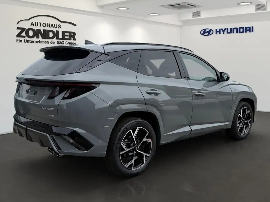 Hyundai TUCSON - Thumbnail 3