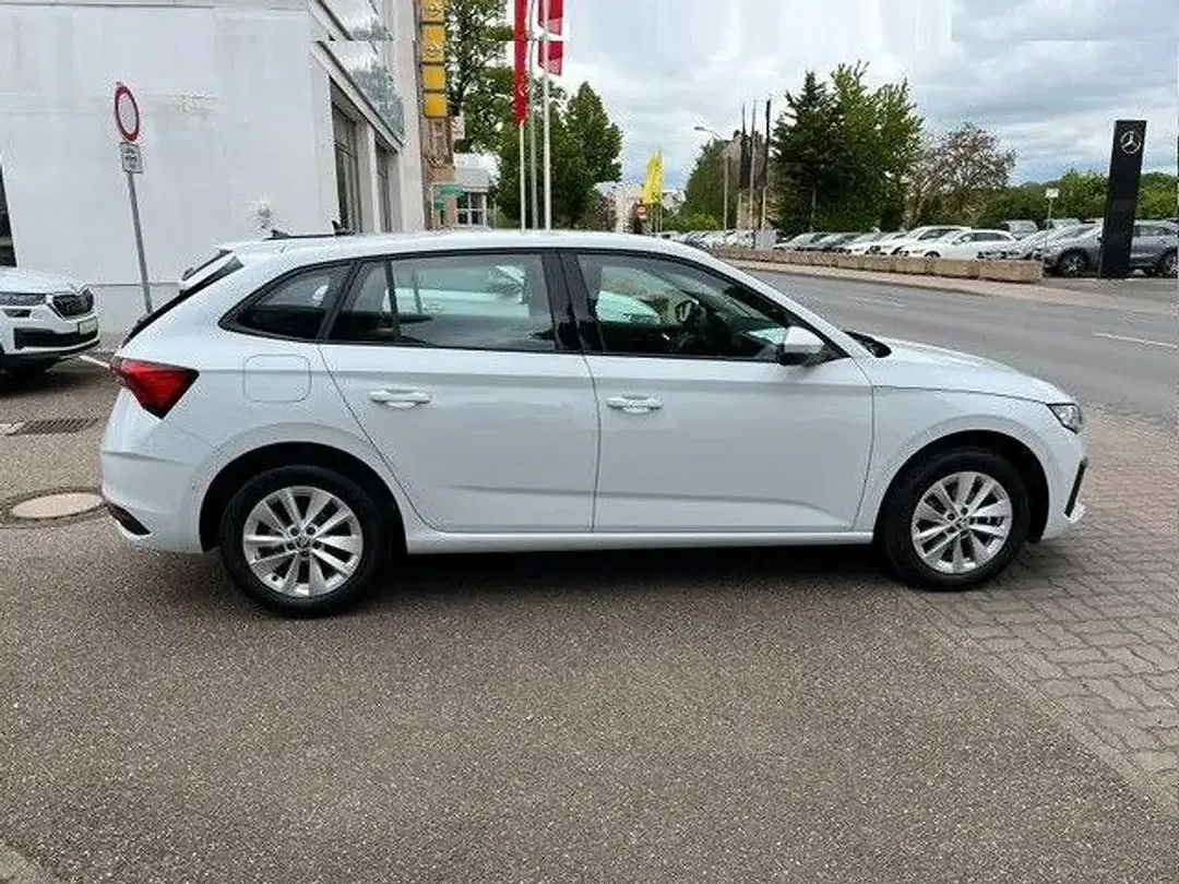 Skoda Scala - Thumbnail 14