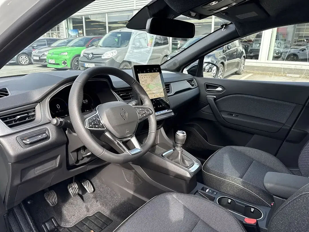 Renault Captur - Thumbnail 12