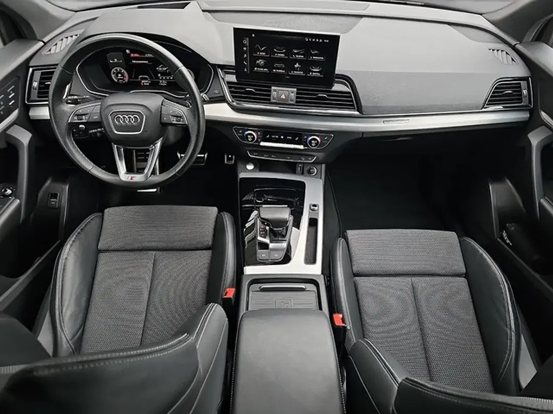 Audi Q5 - Thumbnail 9
