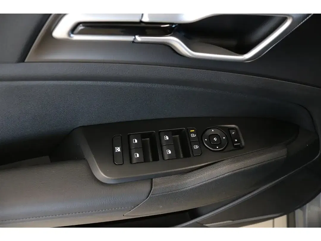 Kia Sportage - Thumbnail 13