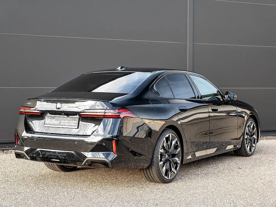 BMW 540 - Thumbnail 2