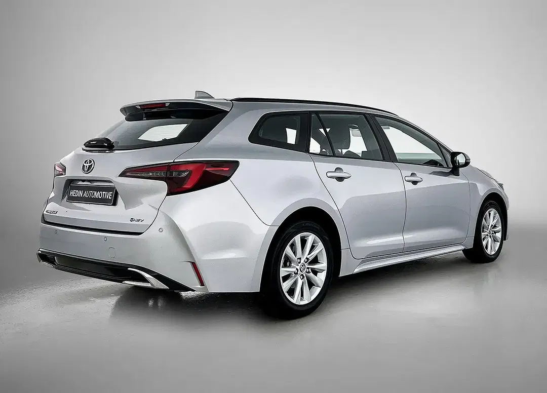 Toyota Corolla - Thumbnail 2