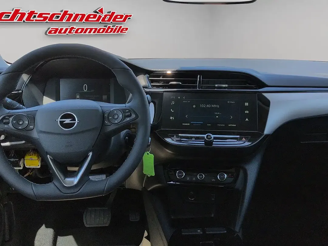 Opel Corsa - Thumbnail 10