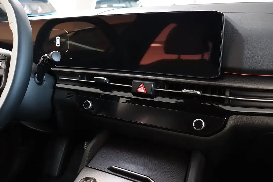 Kia Sportage - Thumbnail 10