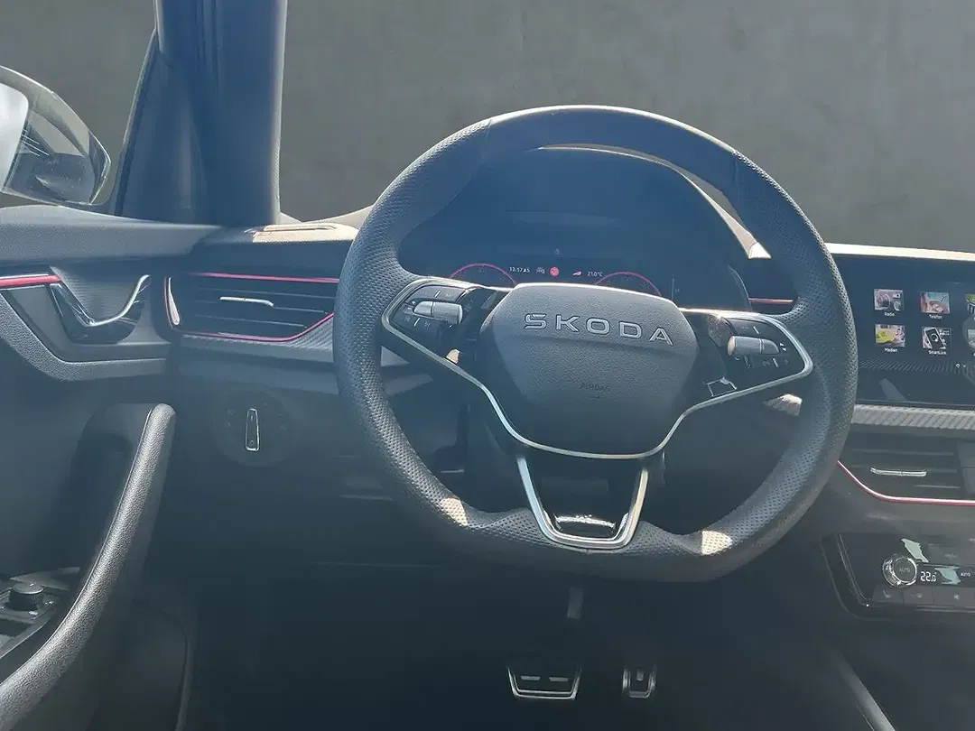 Skoda Kamiq - Thumbnail 5