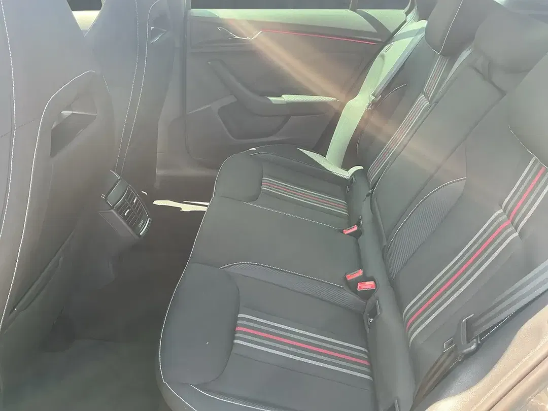 Skoda Kamiq - Thumbnail 8