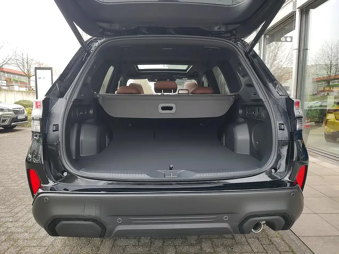 Subaru Forester - Thumbnail 9