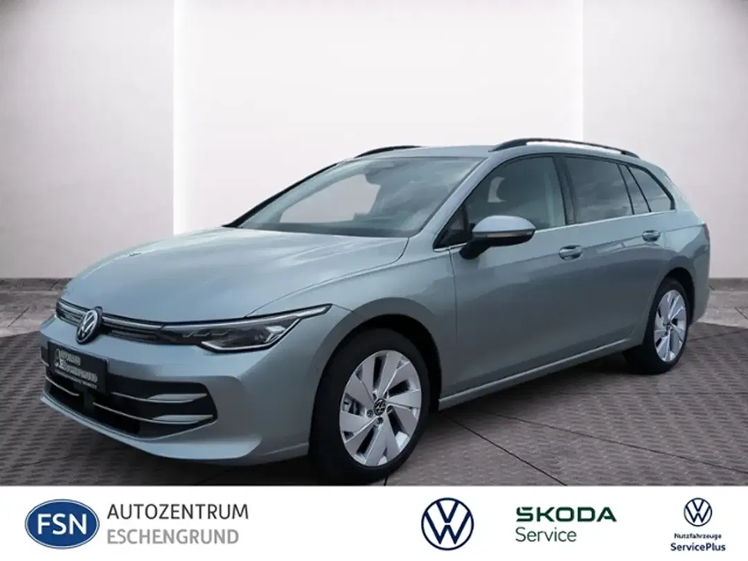 Volkswagen Golf Variant - Thumbnail 1