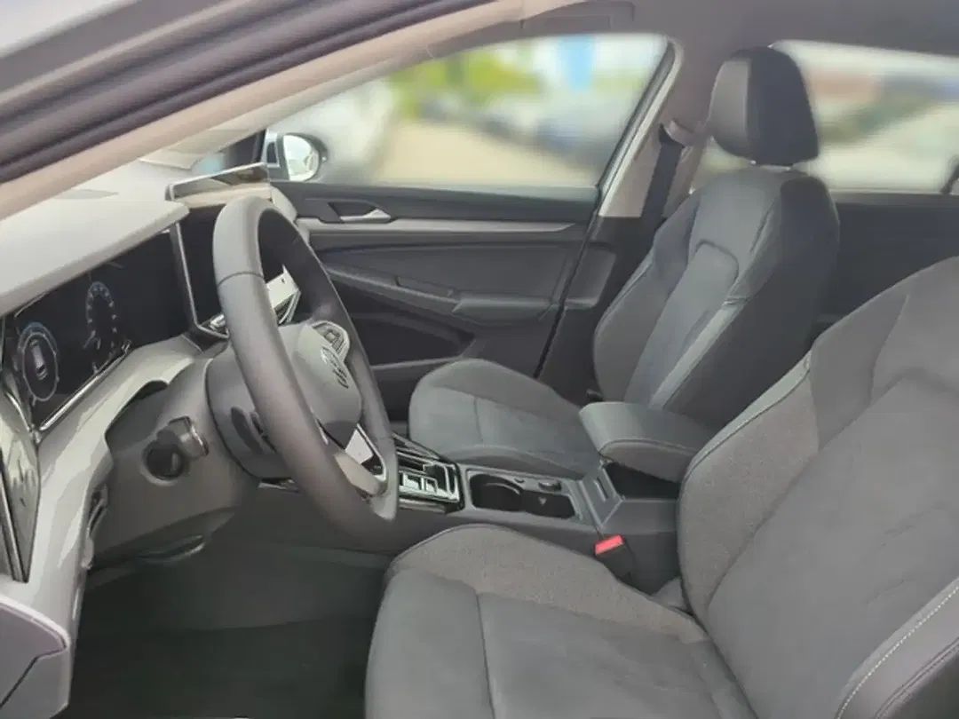Volkswagen Golf Variant - Thumbnail 10