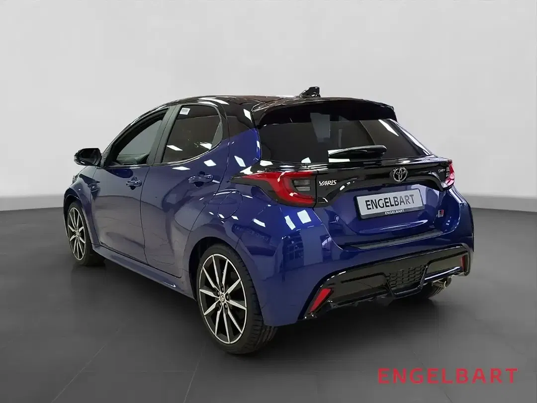 Toyota Yaris - Thumbnail 3