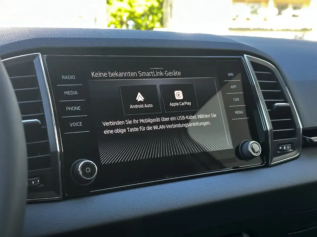 Skoda Karoq - Thumbnail 9