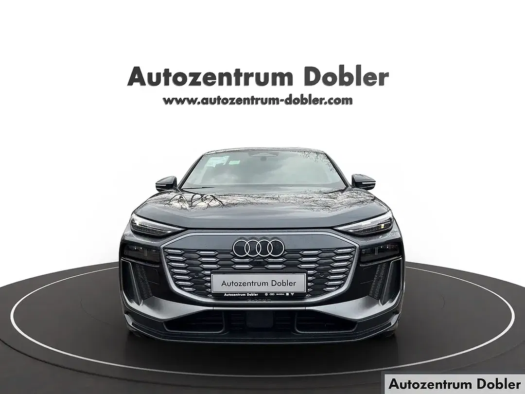 Audi Q6 e-tron - Thumbnail 2