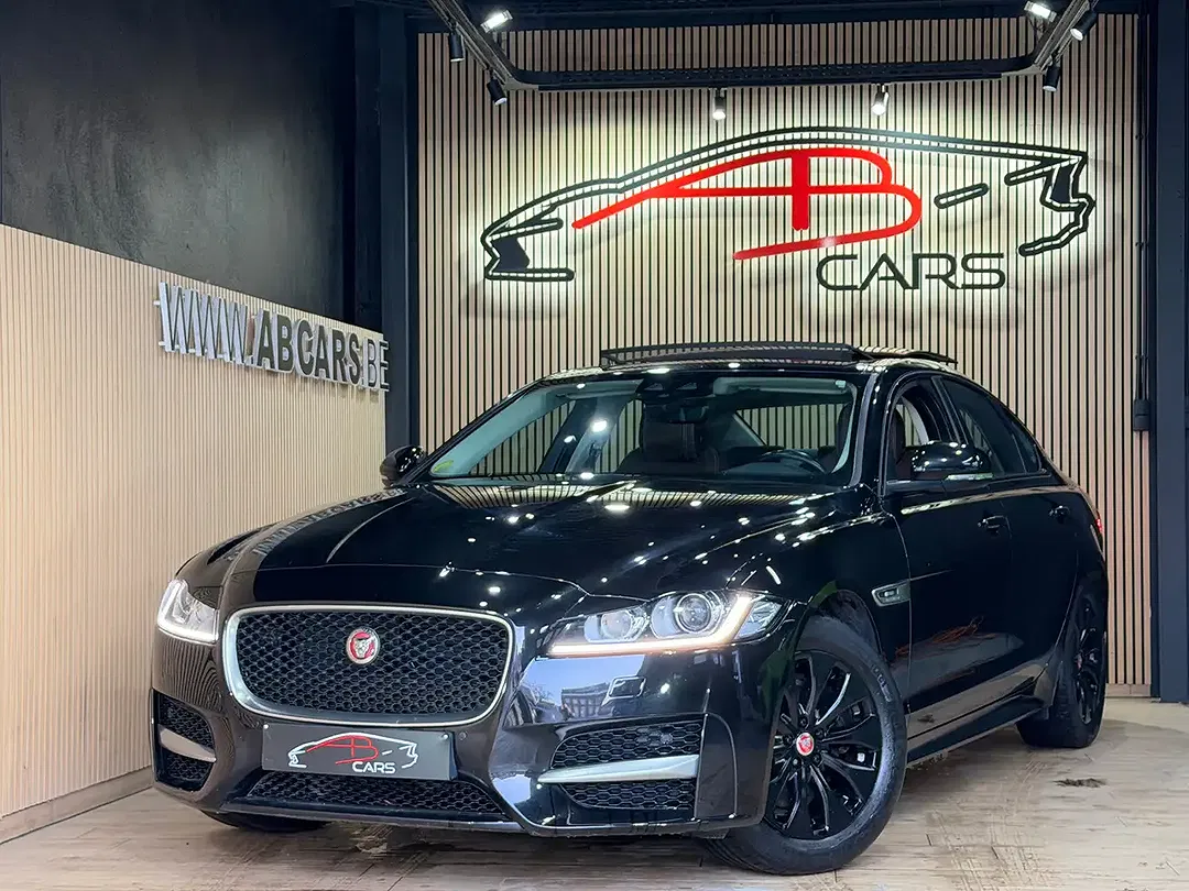 Jaguar XF 2.0 R-Sport