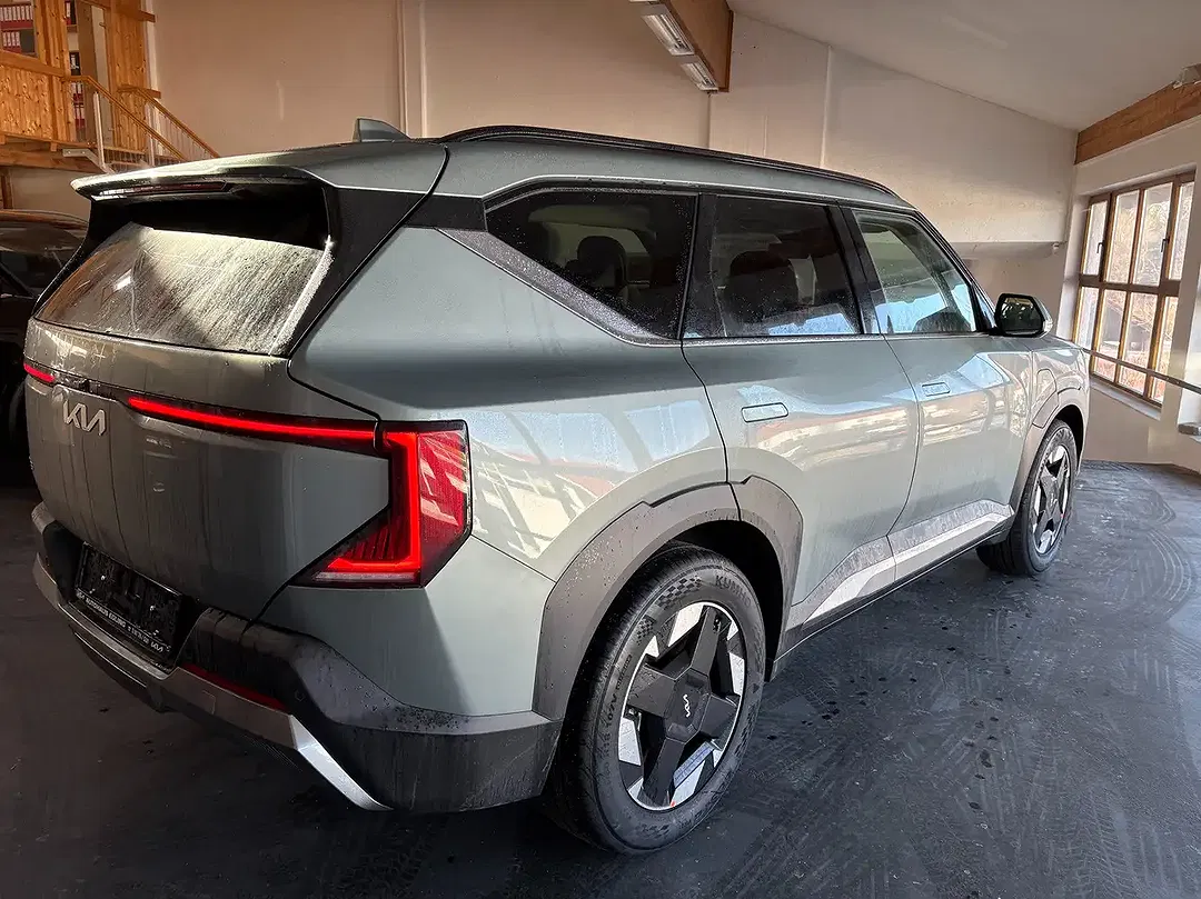Kia EV5 - Thumbnail 5
