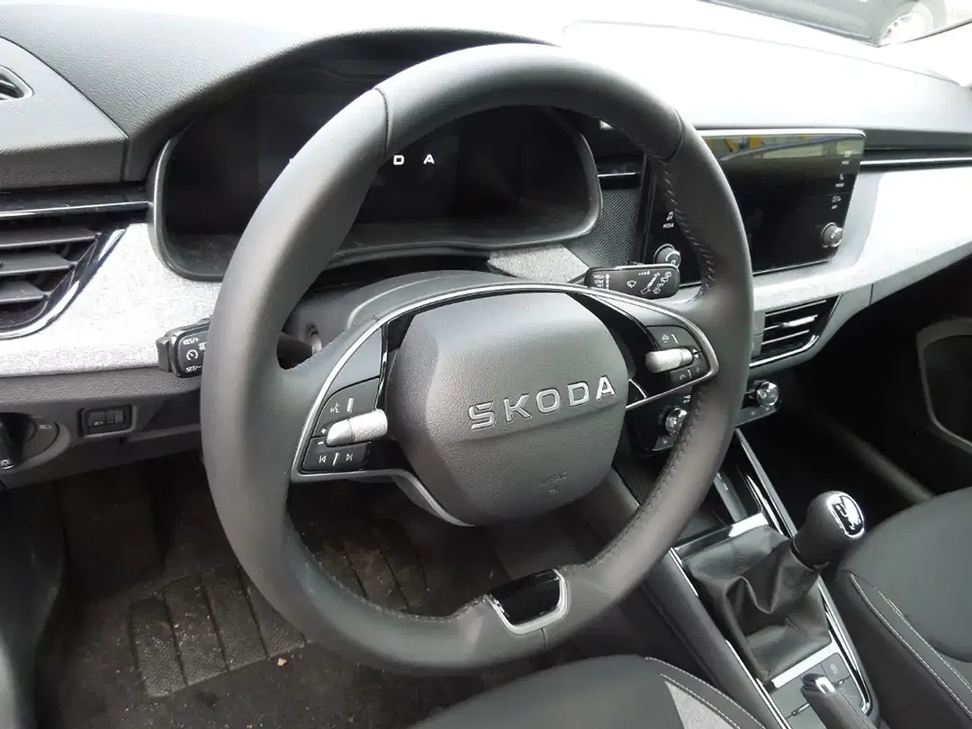 Skoda Kamiq - Thumbnail 6