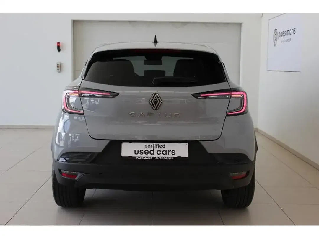 Renault Captur - Thumbnail 6
