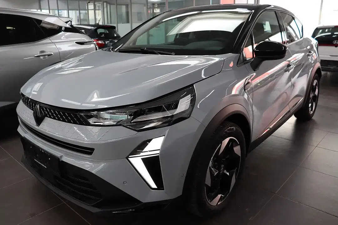 Renault Captur - Thumbnail 1