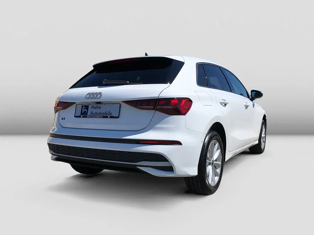 Audi A3 - Thumbnail 3