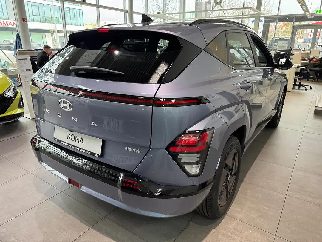 Hyundai KONA - Thumbnail 4