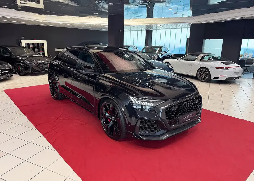 Audi RS Q8 - Thumbnail 14