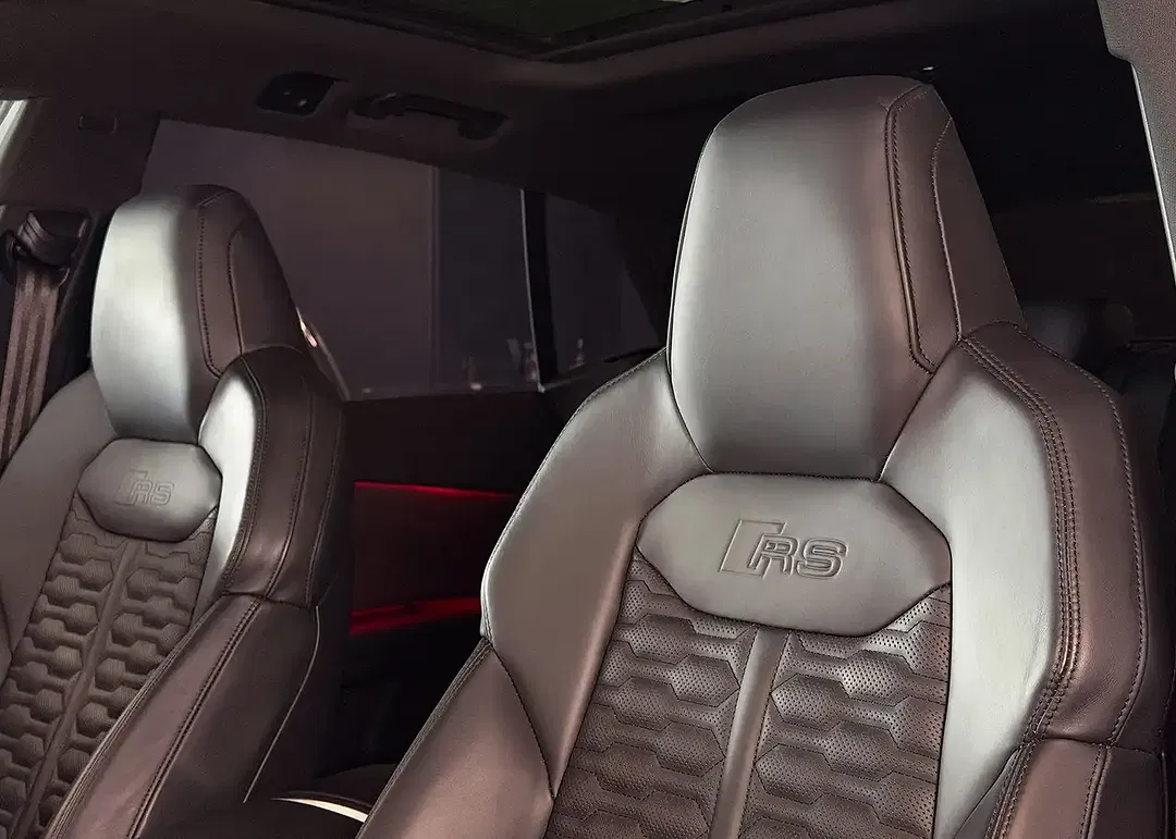 Audi RS Q8 - Thumbnail 20