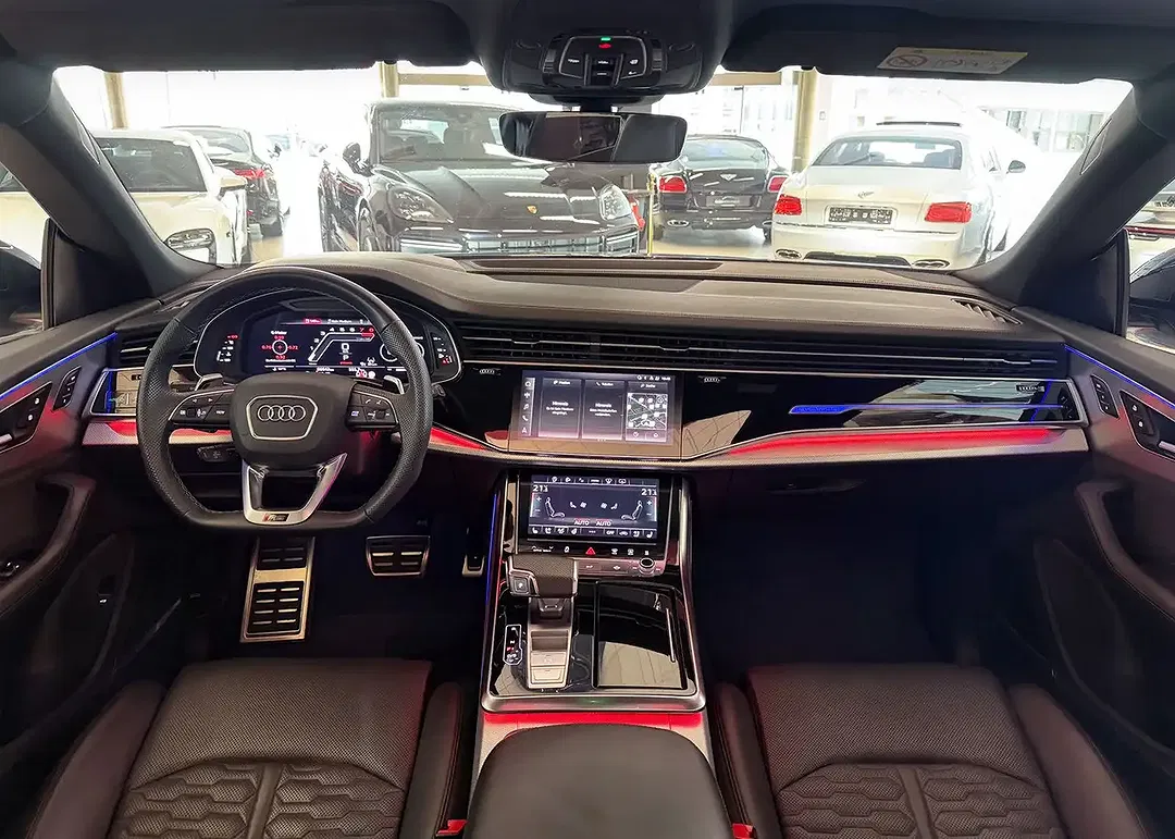 Audi RS Q8 - Thumbnail 27