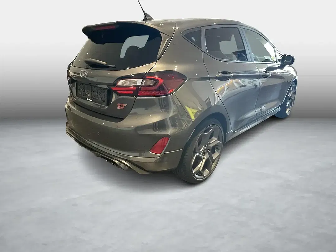 Ford Fiesta - Thumbnail 6