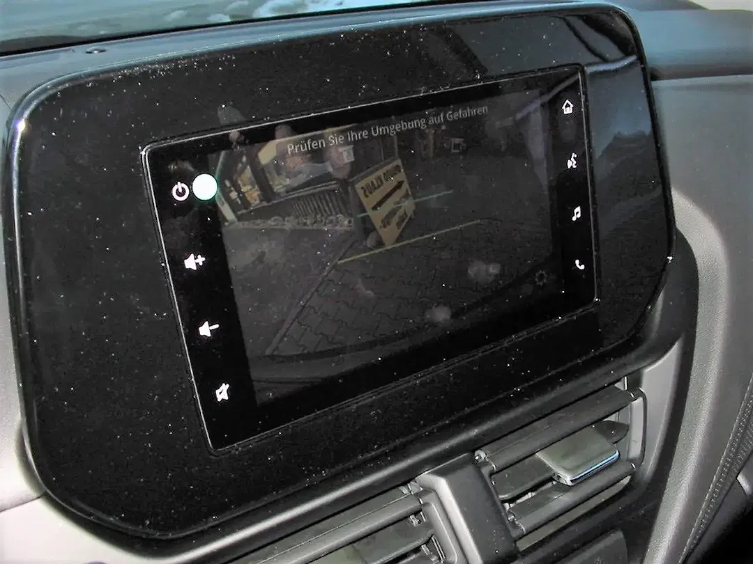 Suzuki S-Cross - Thumbnail 13