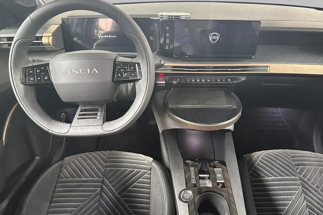 Lancia Ypsilon - Thumbnail 6