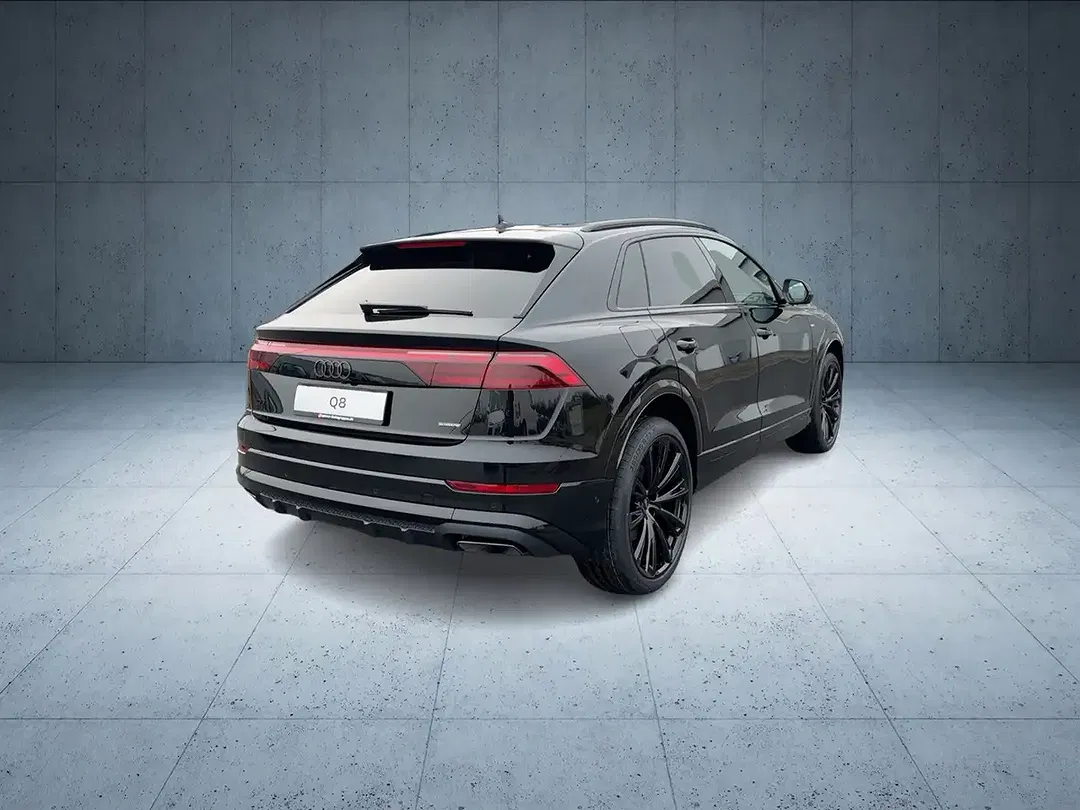 Audi Q8 - Thumbnail 6