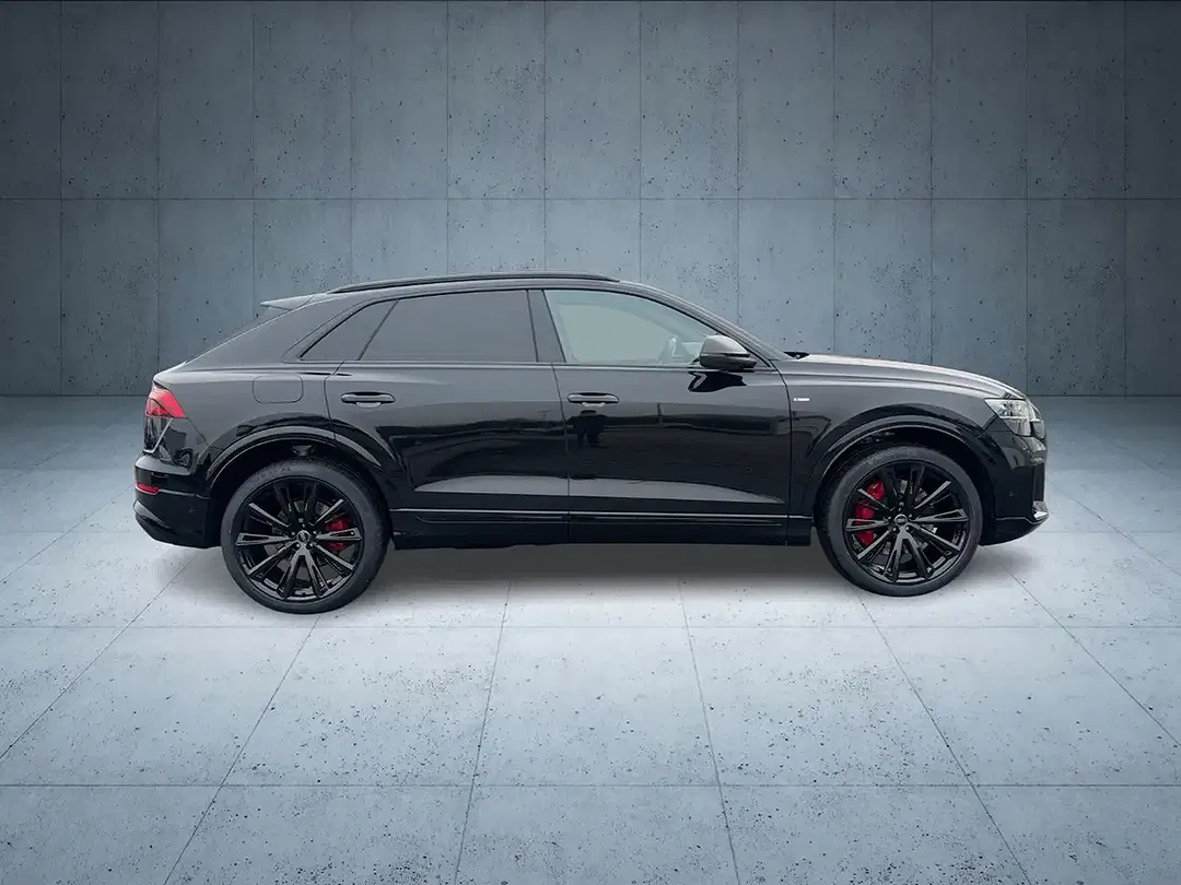 Audi Q8 - Thumbnail 7