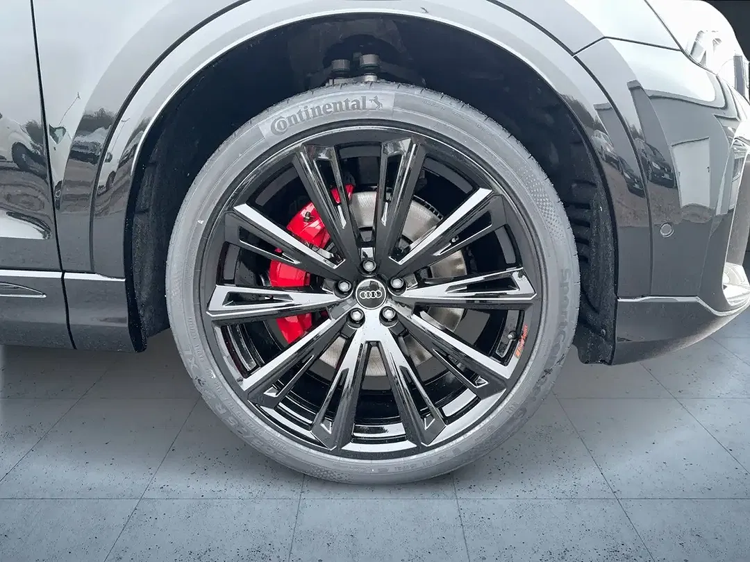 Audi Q8 - Thumbnail 8