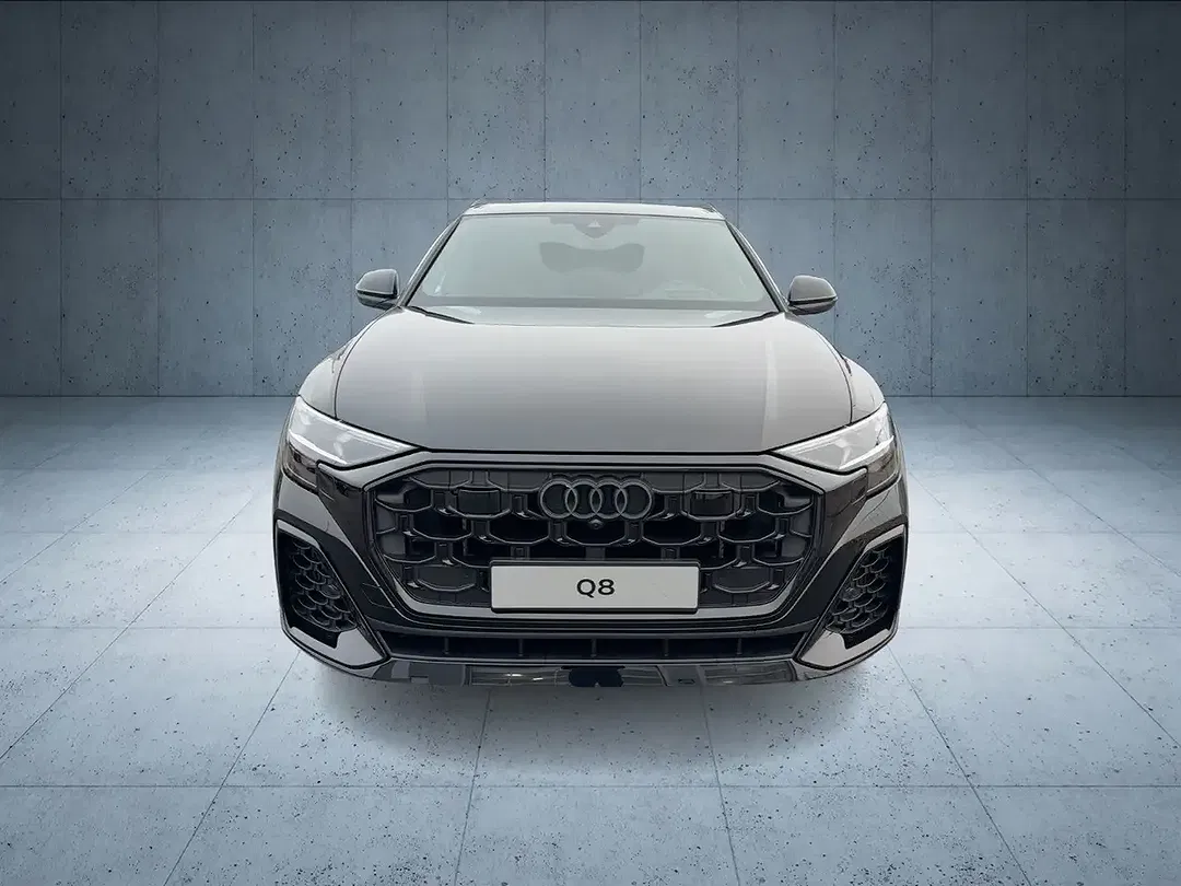 Audi Q8 - Thumbnail 9