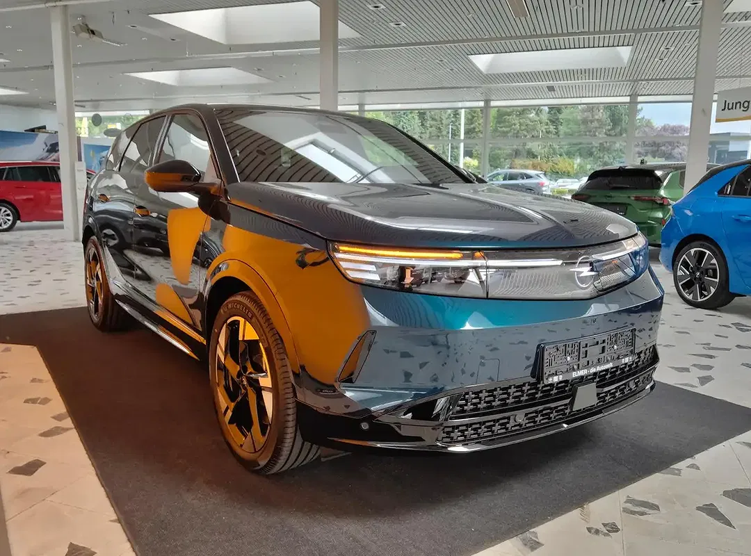 Opel Grandland - Thumbnail 3
