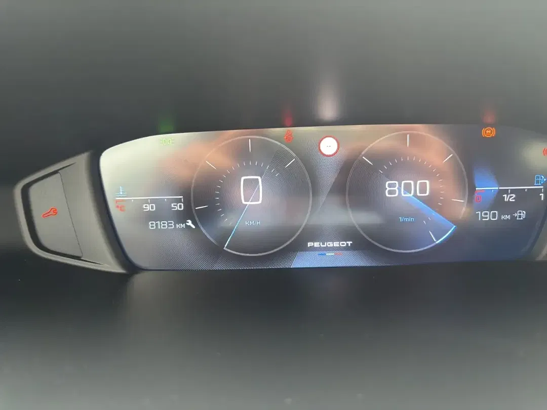 Peugeot 308 - Thumbnail 15
